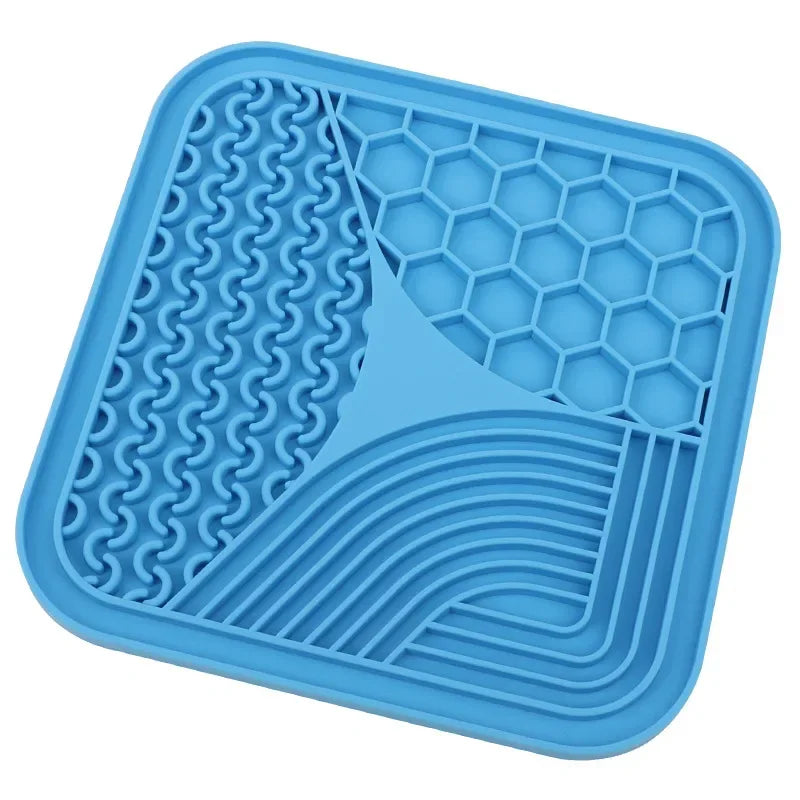 Pet Suction Cup Lick Pad Pet Lunch Mat Slow Food Pad for Cats and Dogs