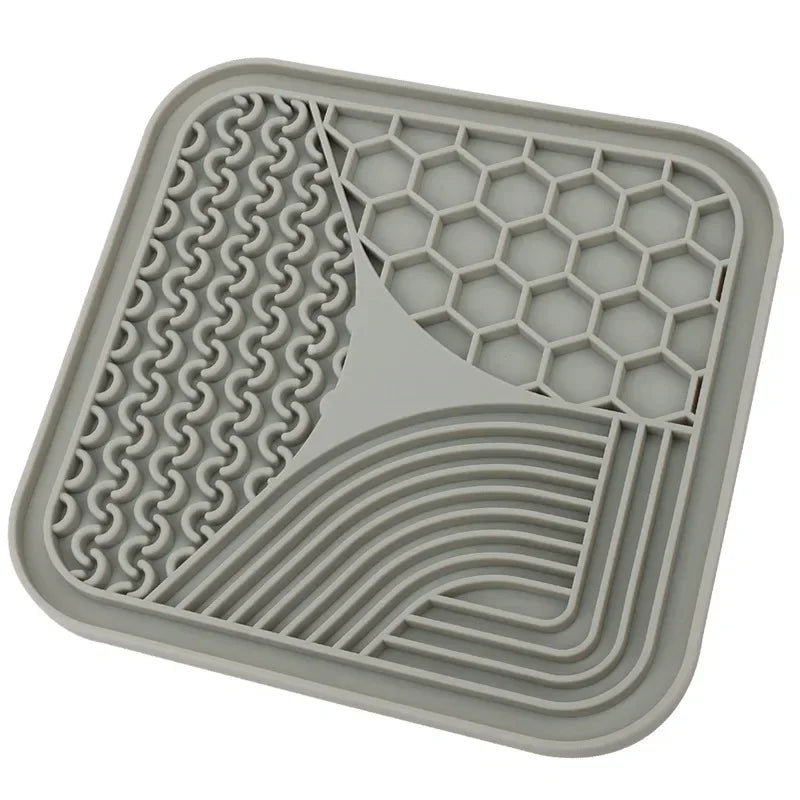 Pet Suction Cup Lick Pad Pet Lunch Mat Slow Food Pad for Cats and Dogs