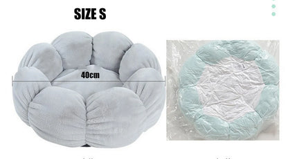 BloomNest Cozy – Plush Flower Pet Bed