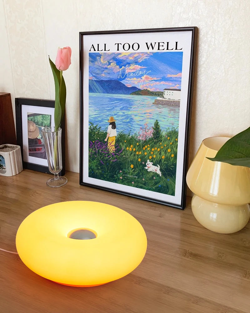 LunaDough – Bauhaus Ambient Table Lamp
