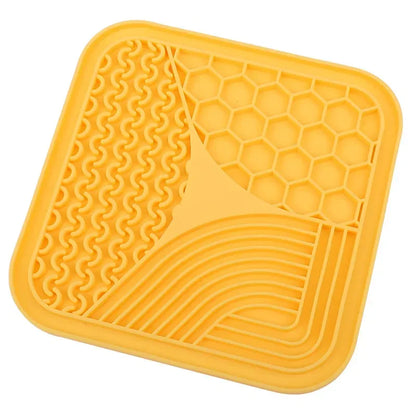 Pet Suction Cup Lick Pad Pet Lunch Mat Slow Food Pad for Cats and Dogs