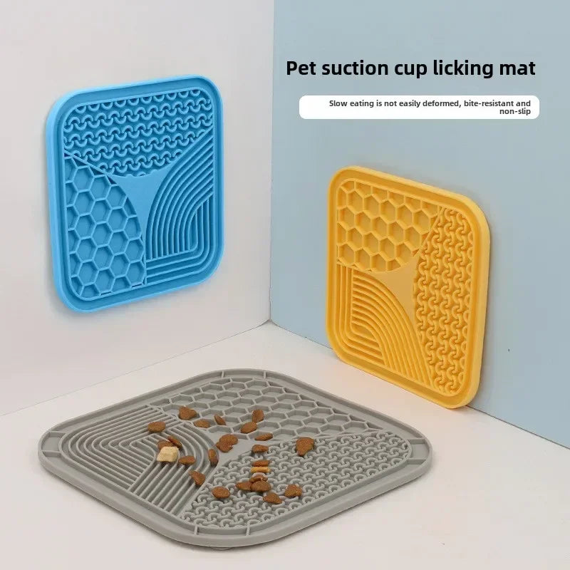 Pet Suction Cup Lick Pad Pet Lunch Mat Slow Food Pad for Cats and Dogs