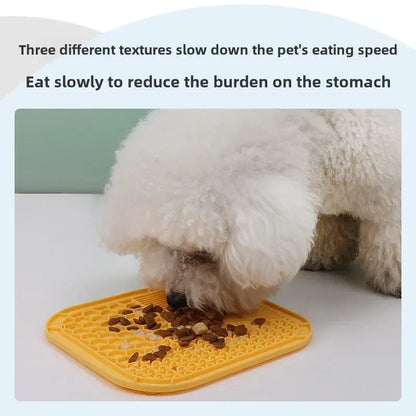 Pet Suction Cup Lick Pad Pet Lunch Mat Slow Food Pad for Cats and Dogs