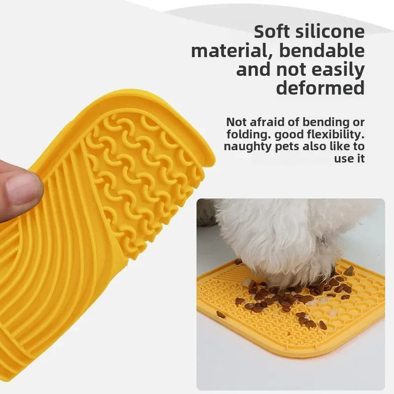 Pet Suction Cup Lick Pad Pet Lunch Mat Slow Food Pad for Cats and Dogs